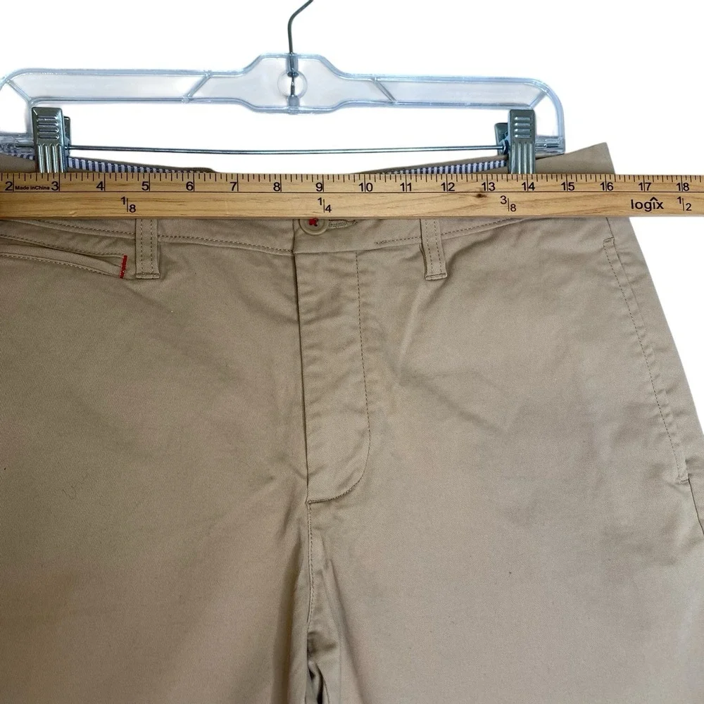 UNTUCKit chino shorts
